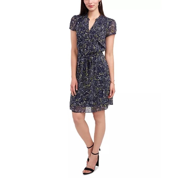 MSK Dresses & Skirts - MSK Petite Pin-Tucked Floral-Chiffon Shirtdress